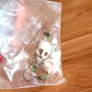 Skull Earrings